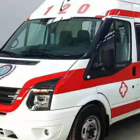 湘乡非急救护送病人转院租赁救护车的优缺点对比